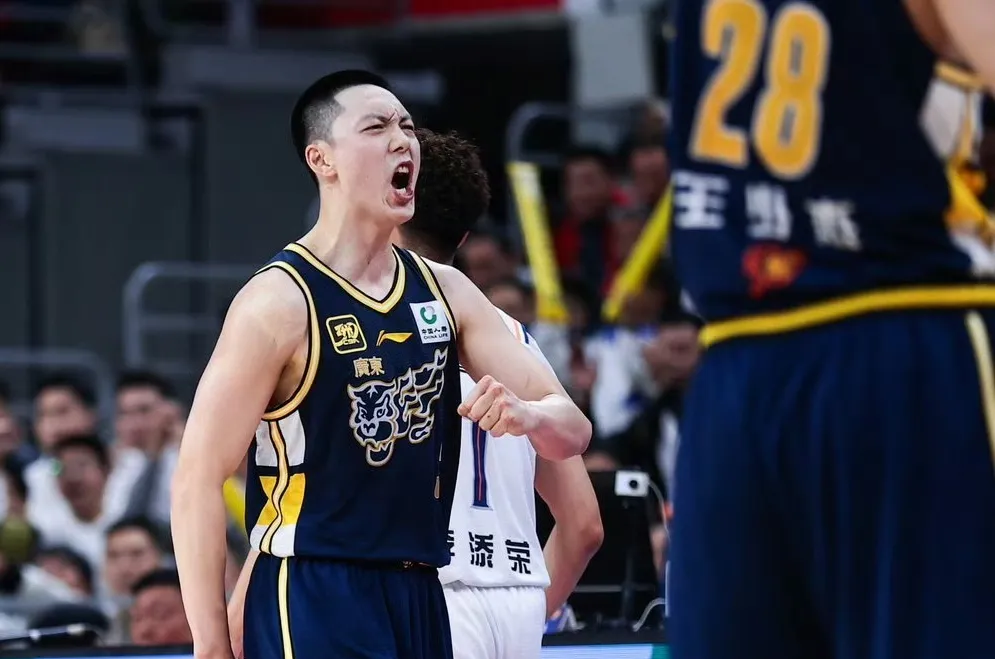 九游娱乐培训-上海队成为本场最大亮点，CBA季后赛瞬间破防，爆冷的简单介绍