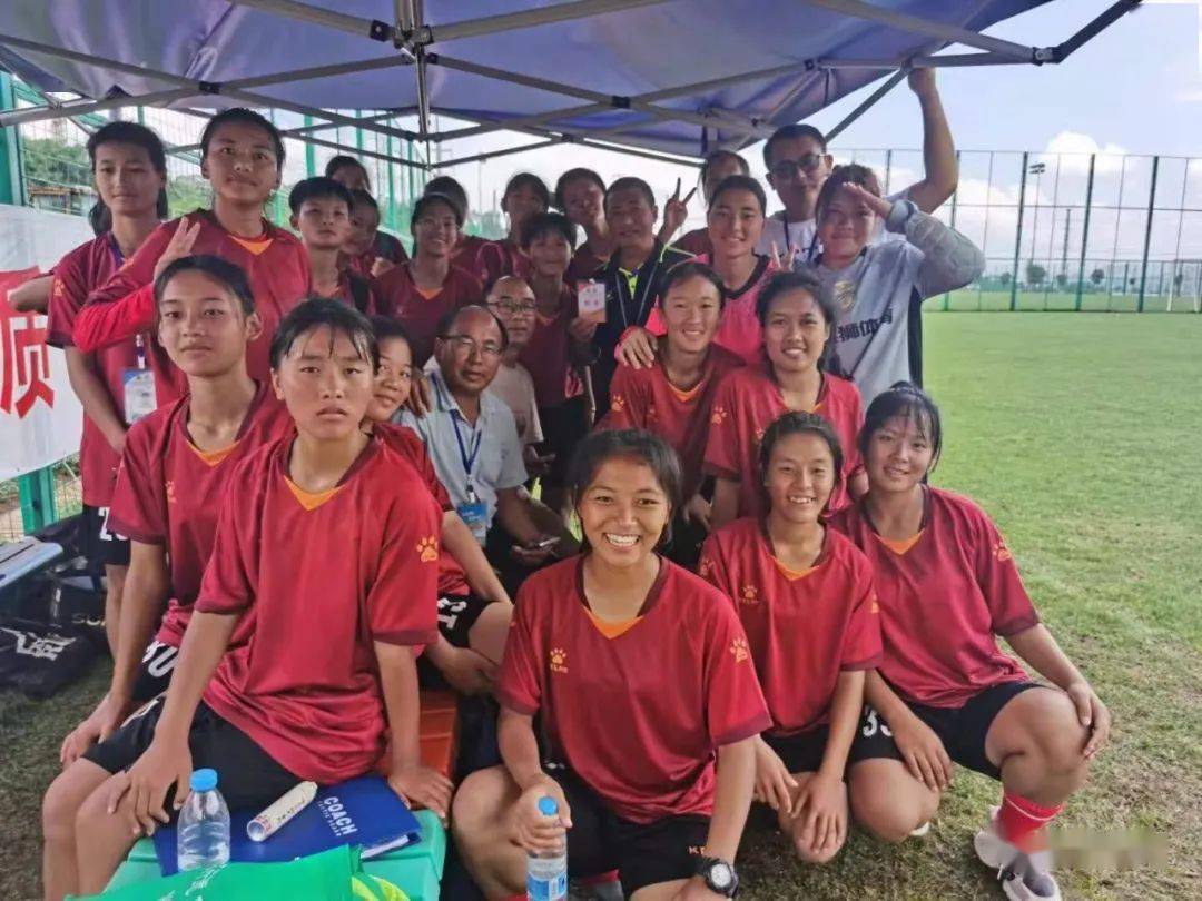 云南红云队在球场上打出了惊艳表现的简单介绍