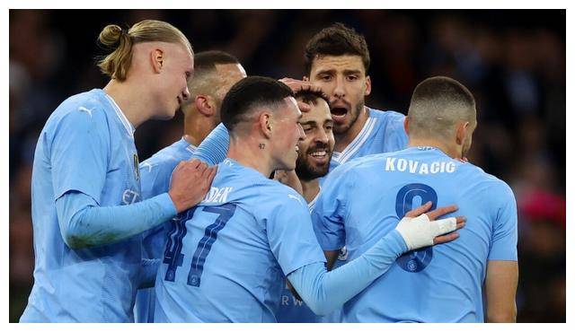 九游娱乐vip注册-曼城全队合作无间，轻松击败对手