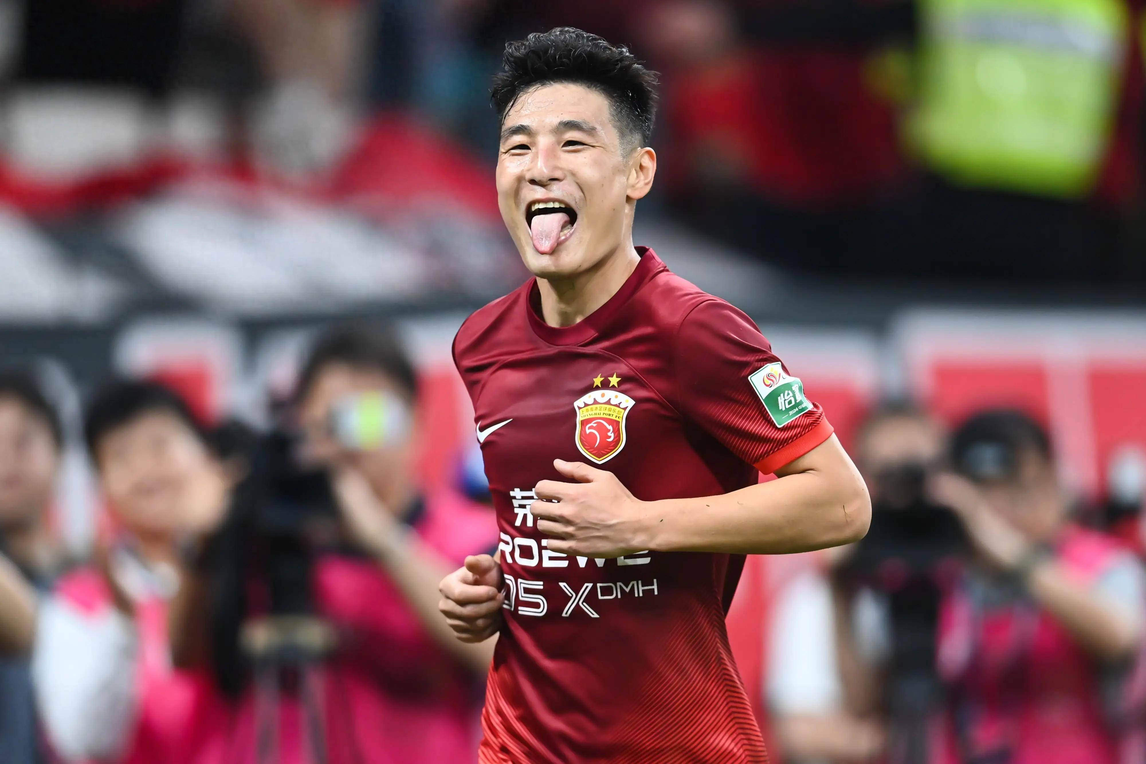 九游娱乐vip注册-恒大射手连场进球,金靴得主!