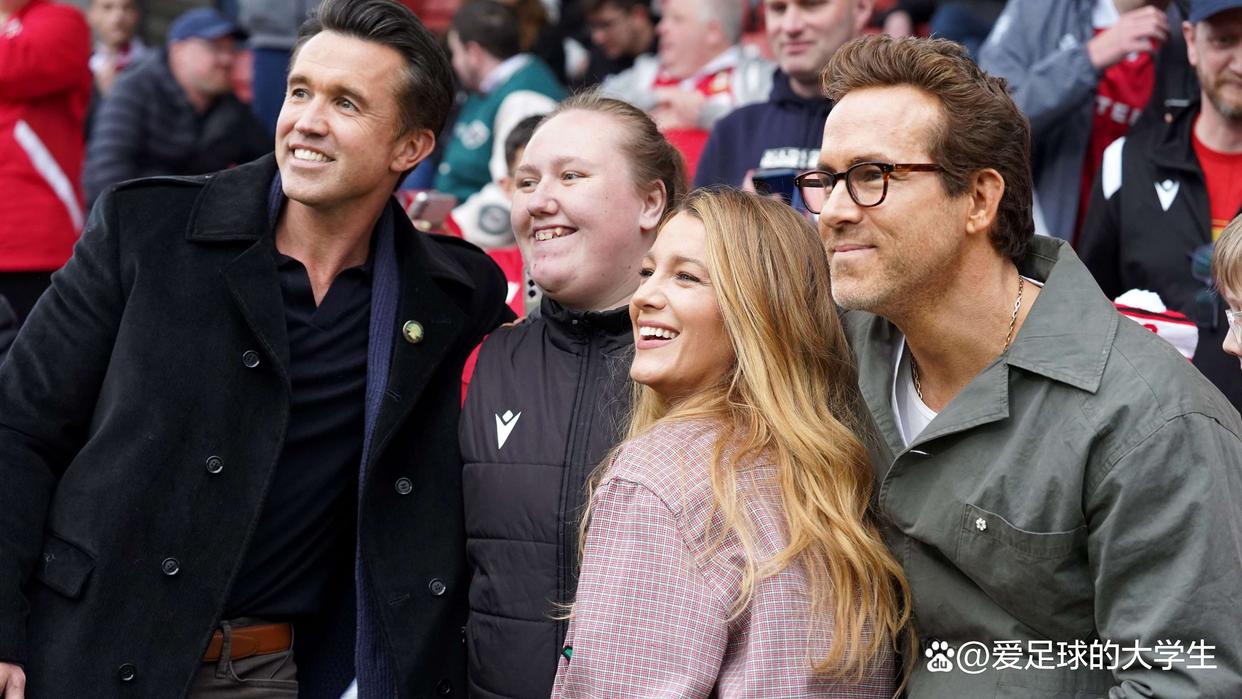 九游娱乐入口-足球赛事传奇巨星现身，引发球迷狂热的简单介绍