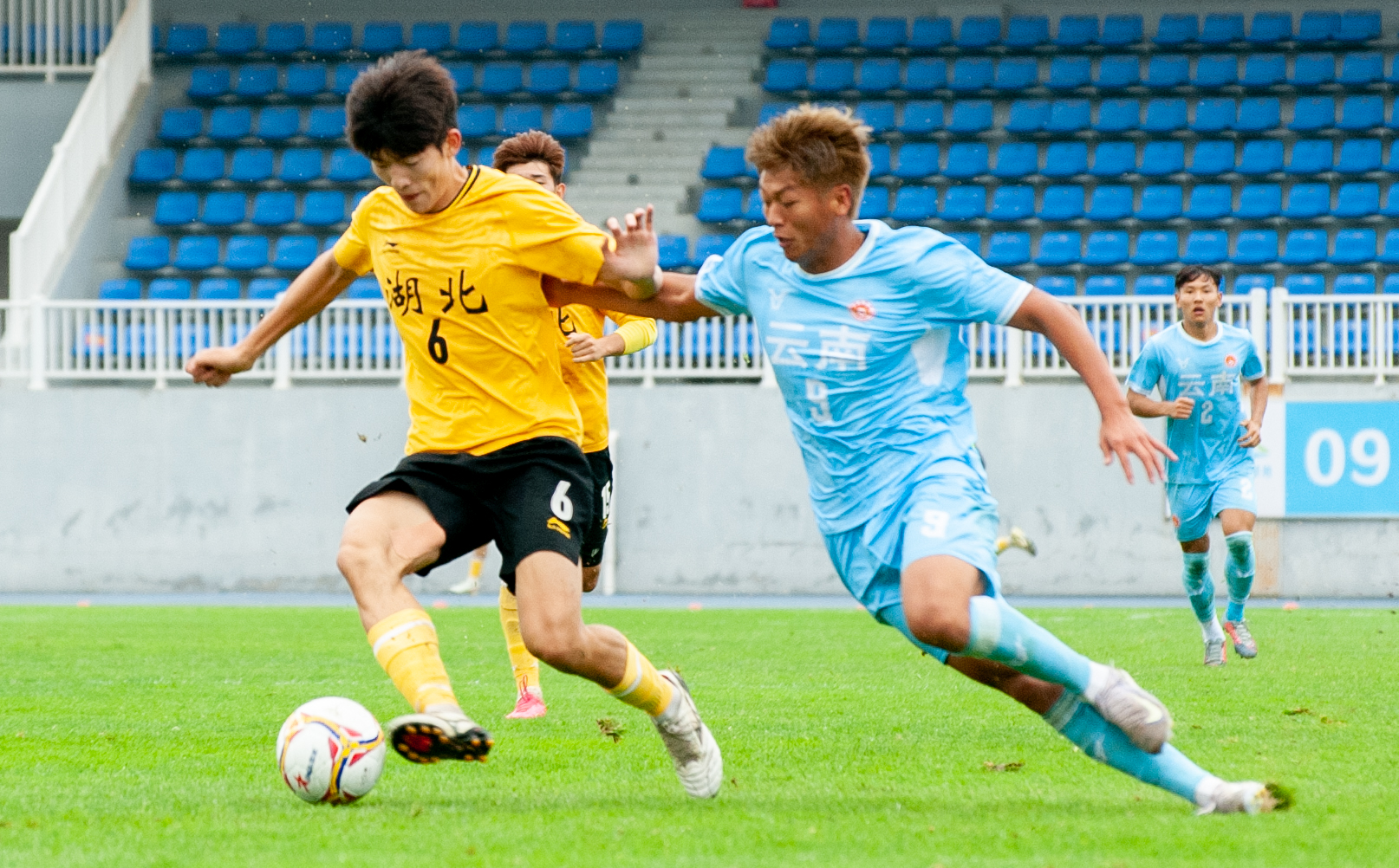 九游娱乐培训-湖北队实现历史性胜利，球员表现令人赞叹