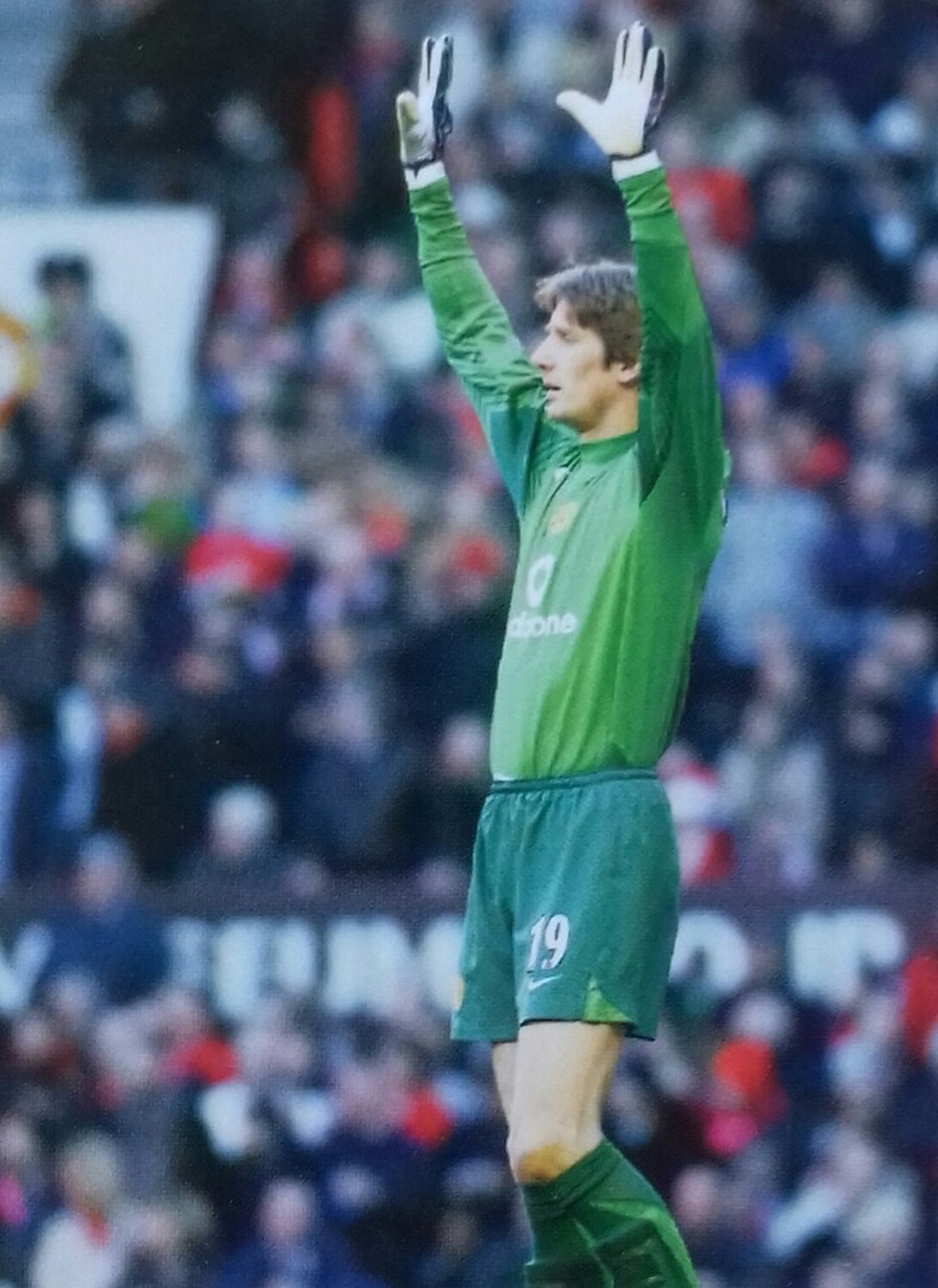 阿贾克斯守门员多次扑救，被誉为本赛季最佳守门员的简单介绍