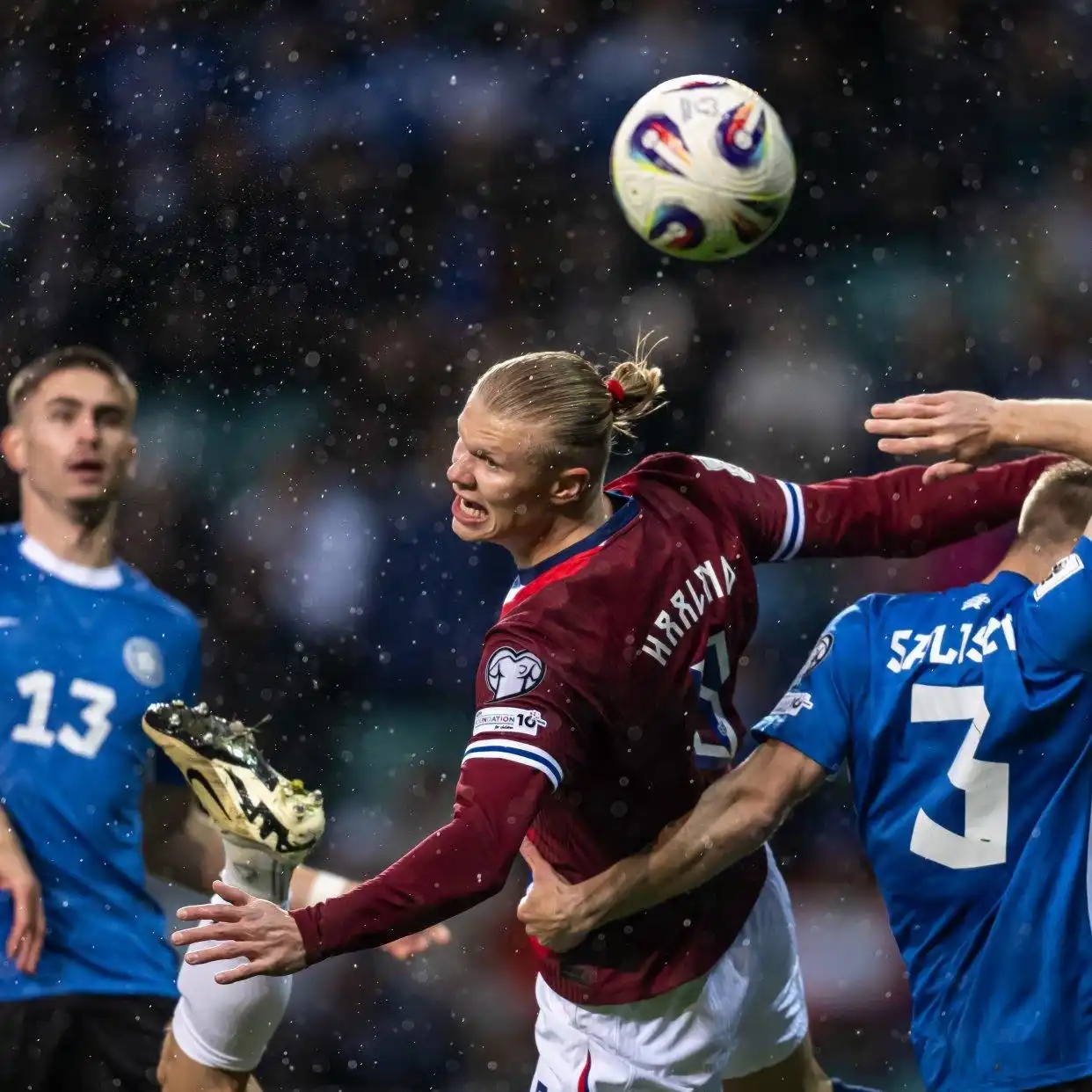 包含哈兰德再现神勇，挪威经典大战英格兰的词条