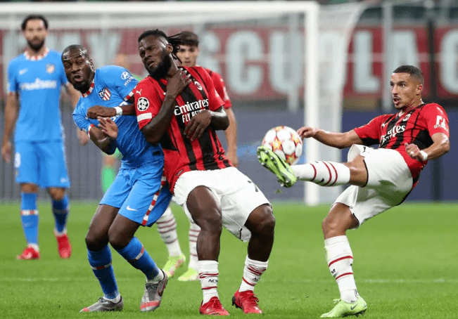 九游娱乐课程-阿德里亚诺今夜绝杀，率领球队晋级下一轮的简单介绍