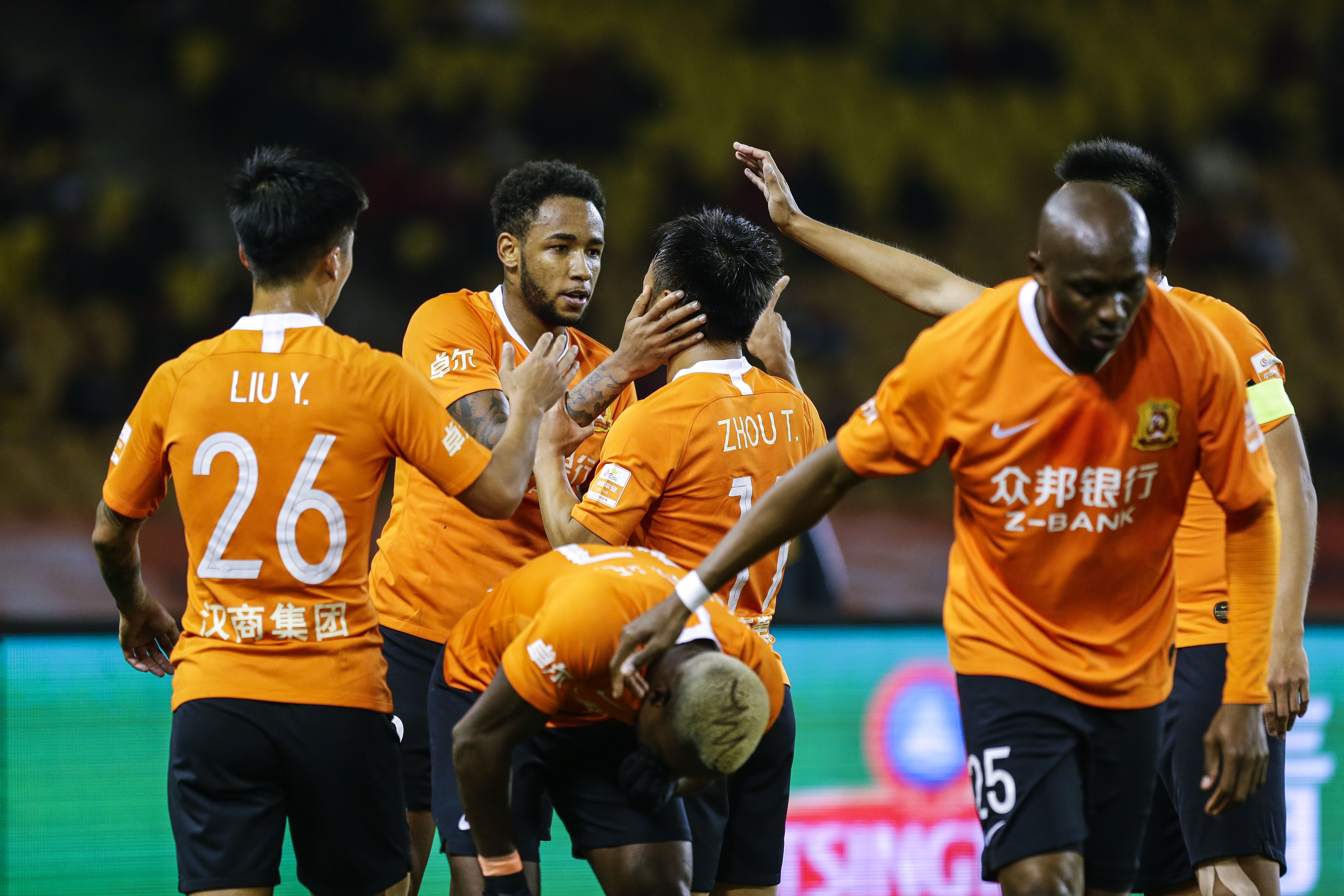 九游娱乐官网登录网址-包含武汉卓尔主场战胜湖南湘涛，获得胜利的词条