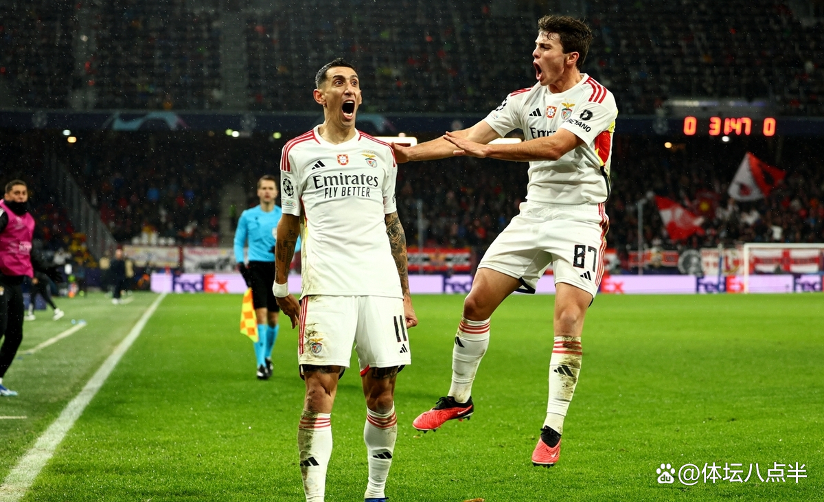 包含尤文图斯客场大胜AC米兰，C罗绝杀独造两球成最佳宠儿的词条