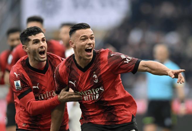九游娱乐新闻-关于AC米兰背靠背比赛表现稳定，状态火爆的信息