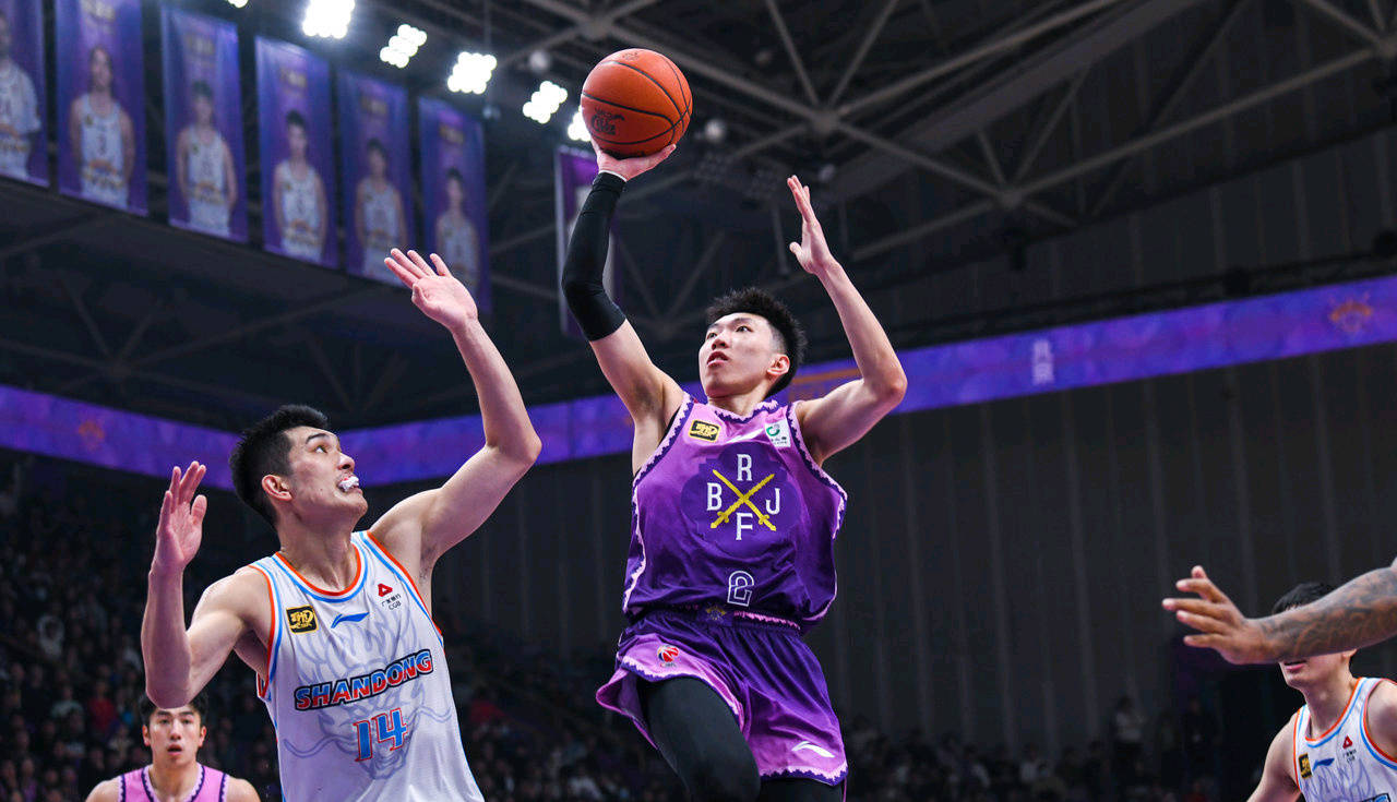 关于上海男篮欲战胜山东队，期待精彩对决的信息