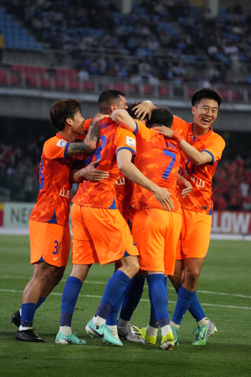 九游娱乐链接-包含精彩瞬间揭秘：球队风采对比的词条