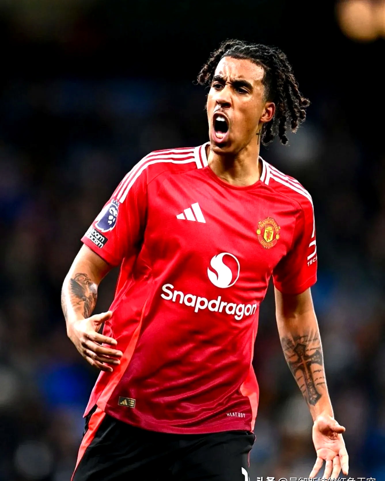 九游娱乐官网app-包含足球转会市场热情高涨，多名球星转会传闻不断的词条